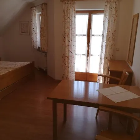 Penzion Eva Neuhaus am Inn