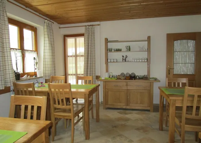Eva 3* Neuhaus am Inn